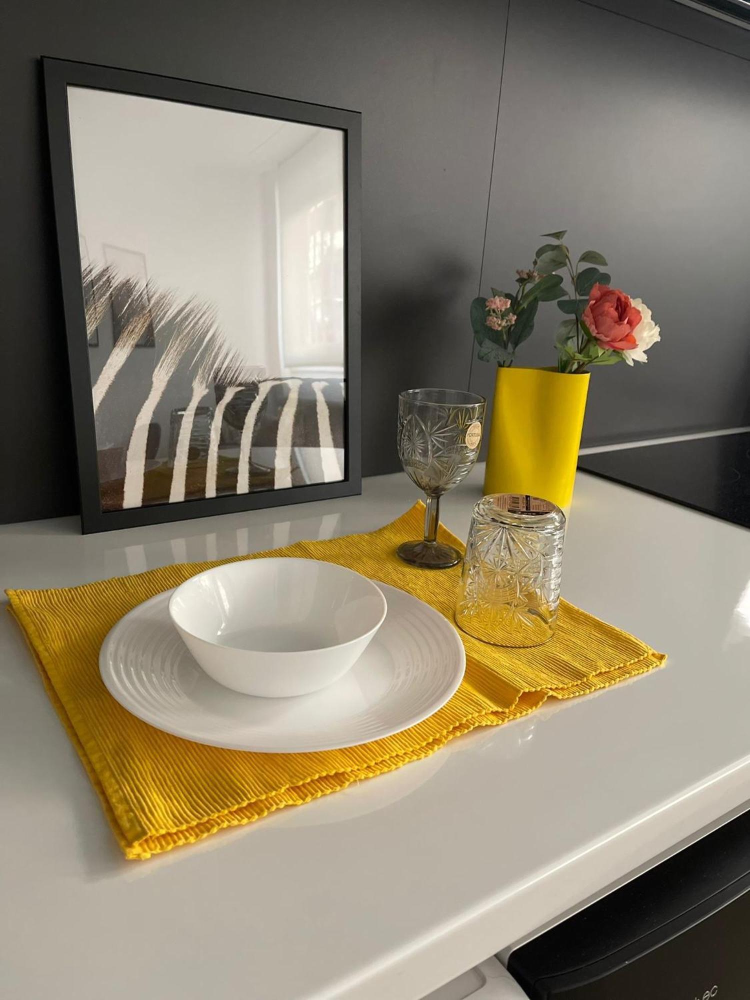 Exyca Metropolitano Appartement Madrid Buitenkant foto