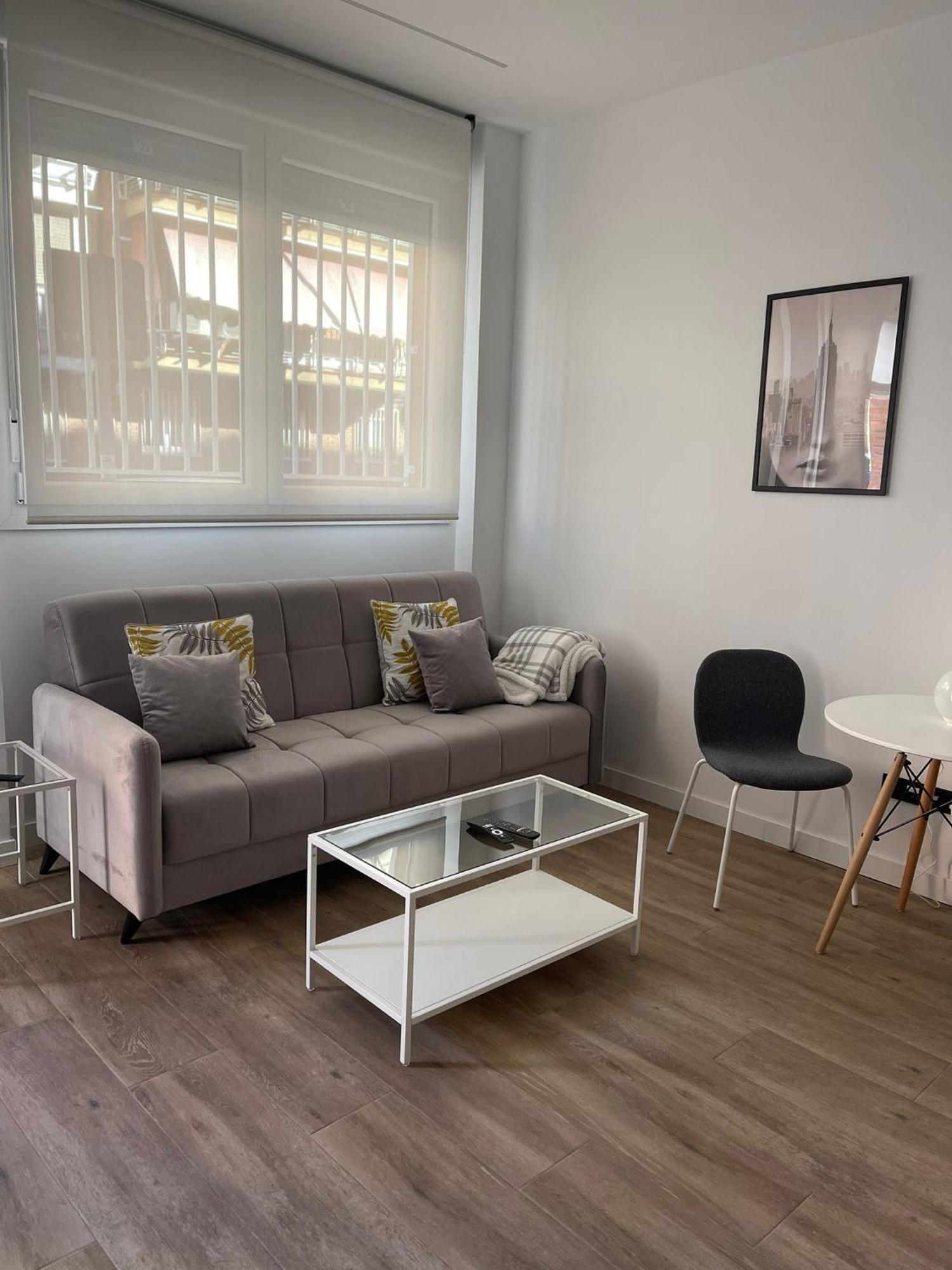 Exyca Metropolitano Appartement Madrid Buitenkant foto